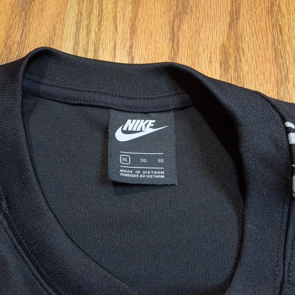 Y2K Nike Center Swoosh Tape‎ Crew Neck Women's XL Sweatshirt Black Athletic